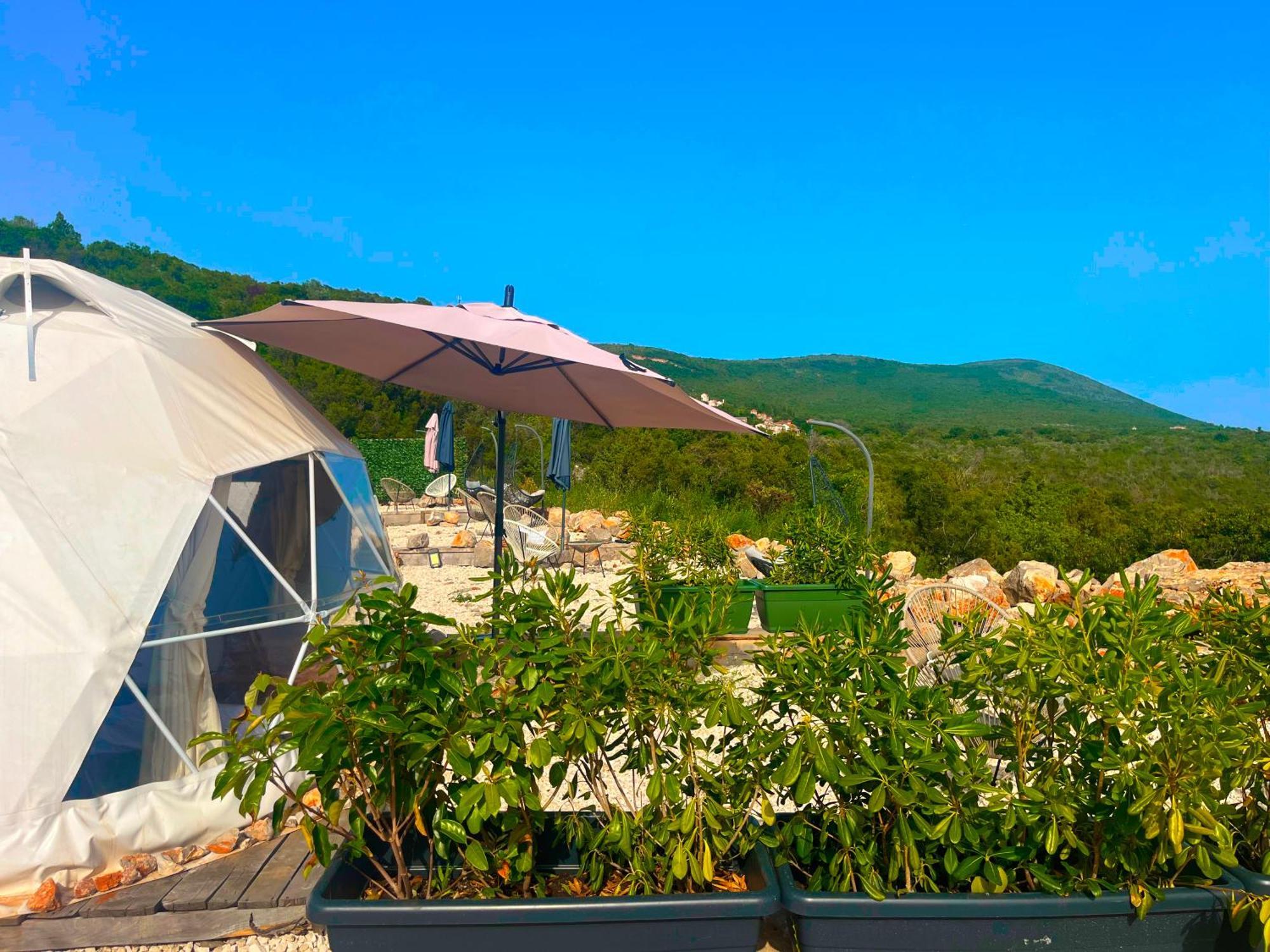 فندق Glamping Rose رادوفيشي المظهر الخارجي الصورة